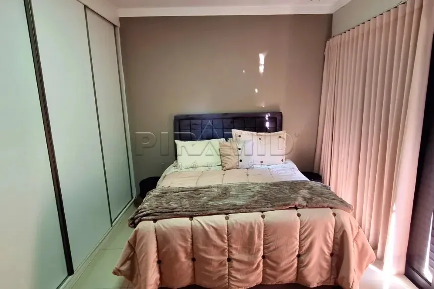 Comprar Casa / Padr&atilde;o em Ribeir&atilde;o Preto R$ 750.000,00 - Foto 18