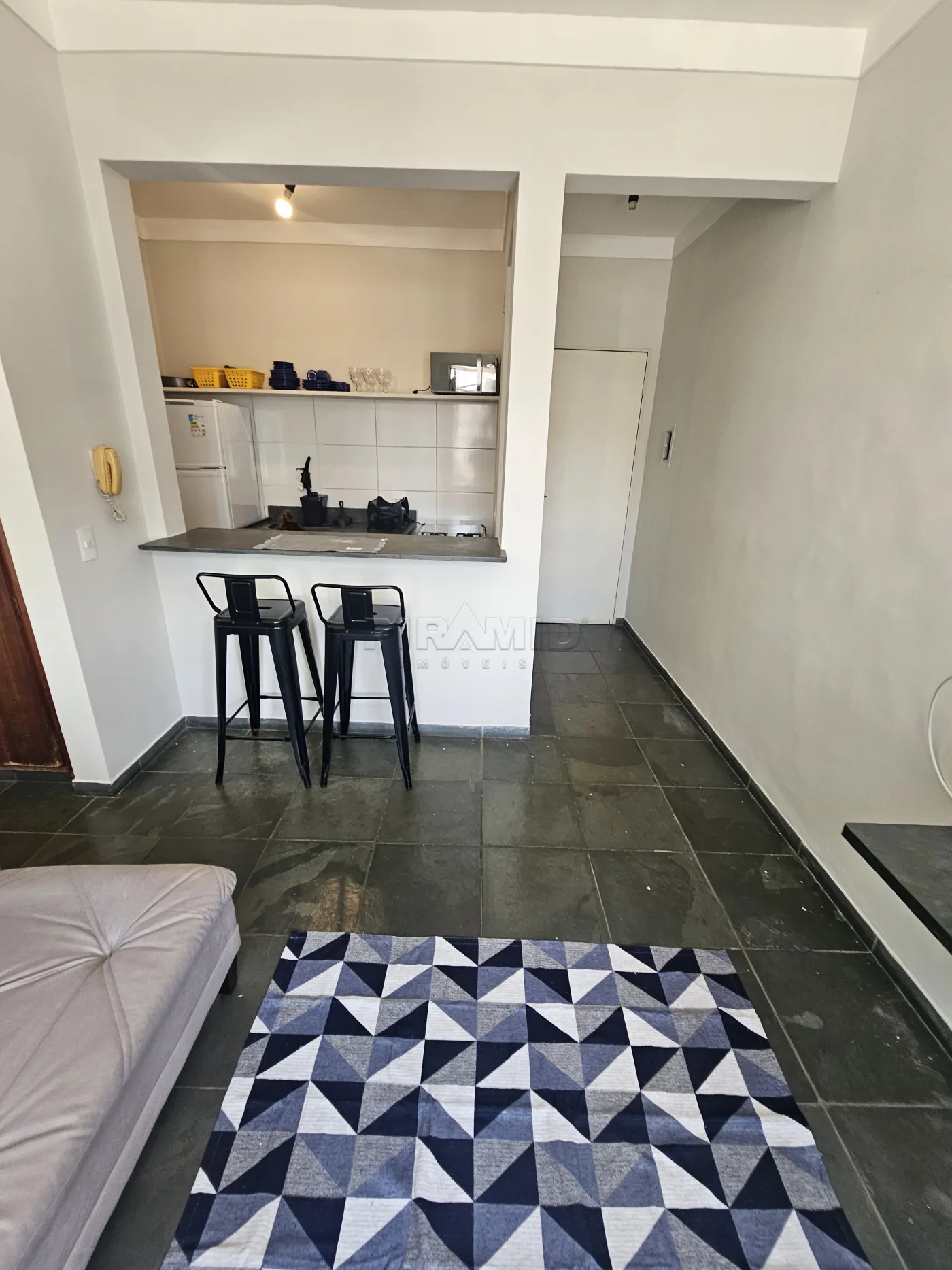 Comprar Apartamento / Padr&atilde;o em Ribeir&atilde;o Preto R$ 165.000,00 - Foto 5