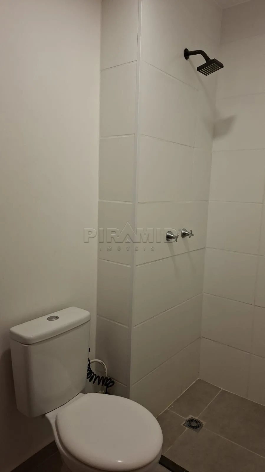 Alugar Apartamento / Padr&atilde;o em Ribeir&atilde;o Preto R$ 2.000,00 - Foto 10