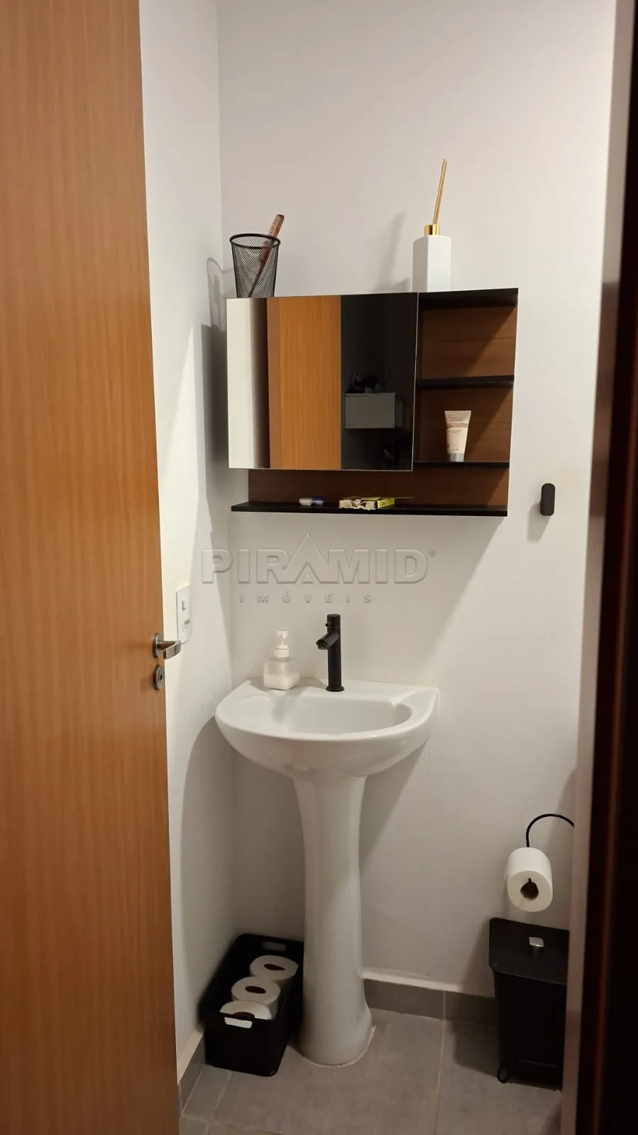 Alugar Apartamento / Padr&atilde;o em Ribeir&atilde;o Preto R$ 2.000,00 - Foto 9