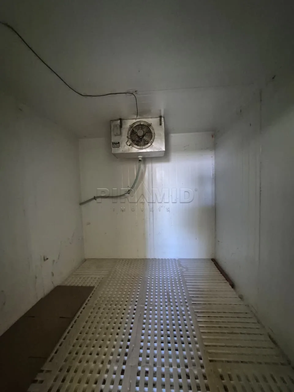 Alugar Comercial / Sal&atilde;o em Ribeir&atilde;o Preto R$ 2.800,00 - Foto 12