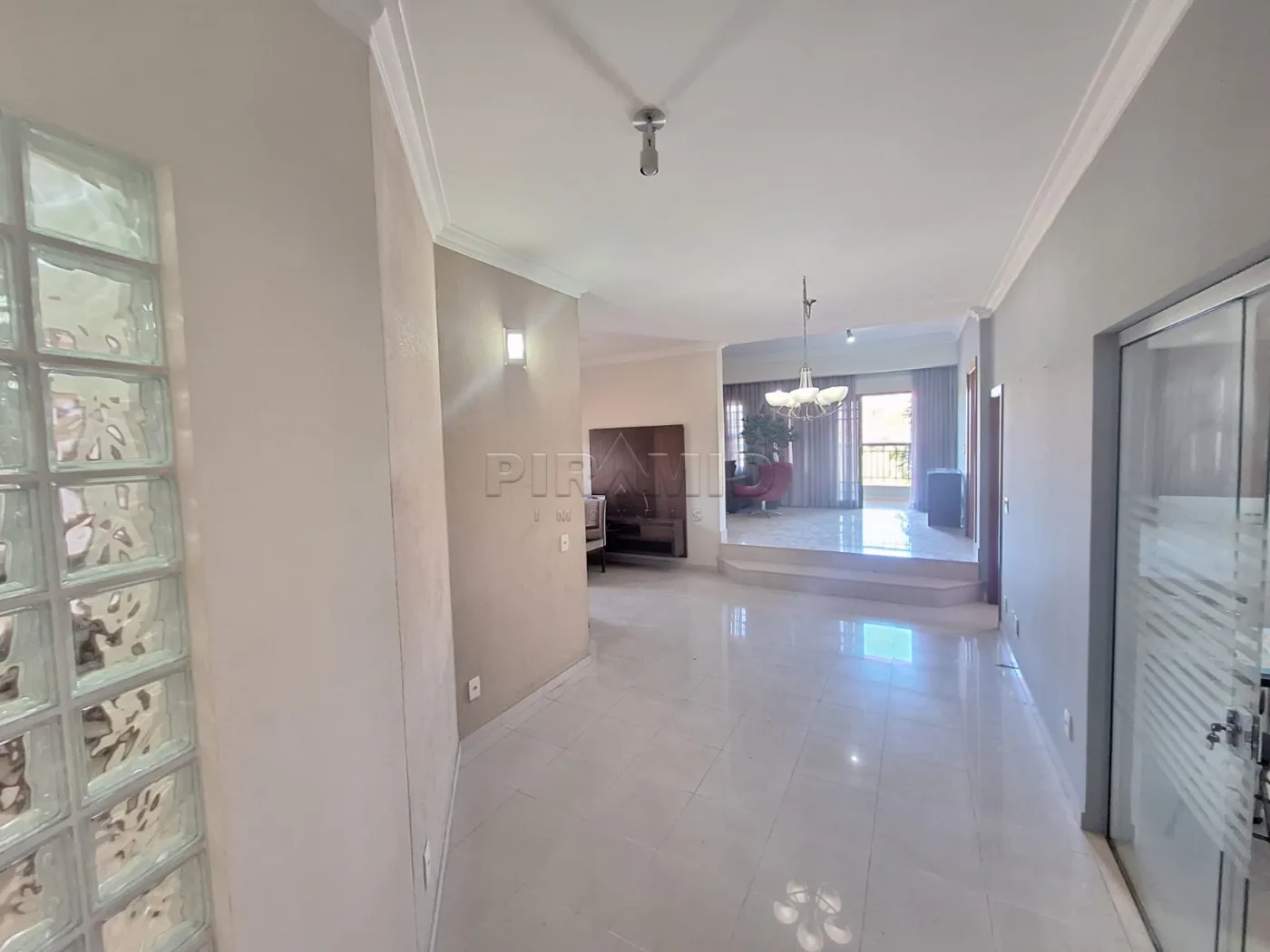 Alugar Casa / Padr&atilde;o em Ribeir&atilde;o Preto R$ 6.000,00 - Foto 8
