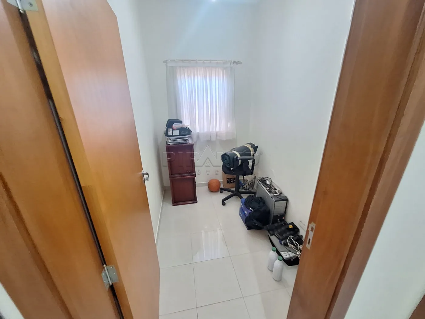 Alugar Casa / Padr&atilde;o em Ribeir&atilde;o Preto R$ 6.000,00 - Foto 20