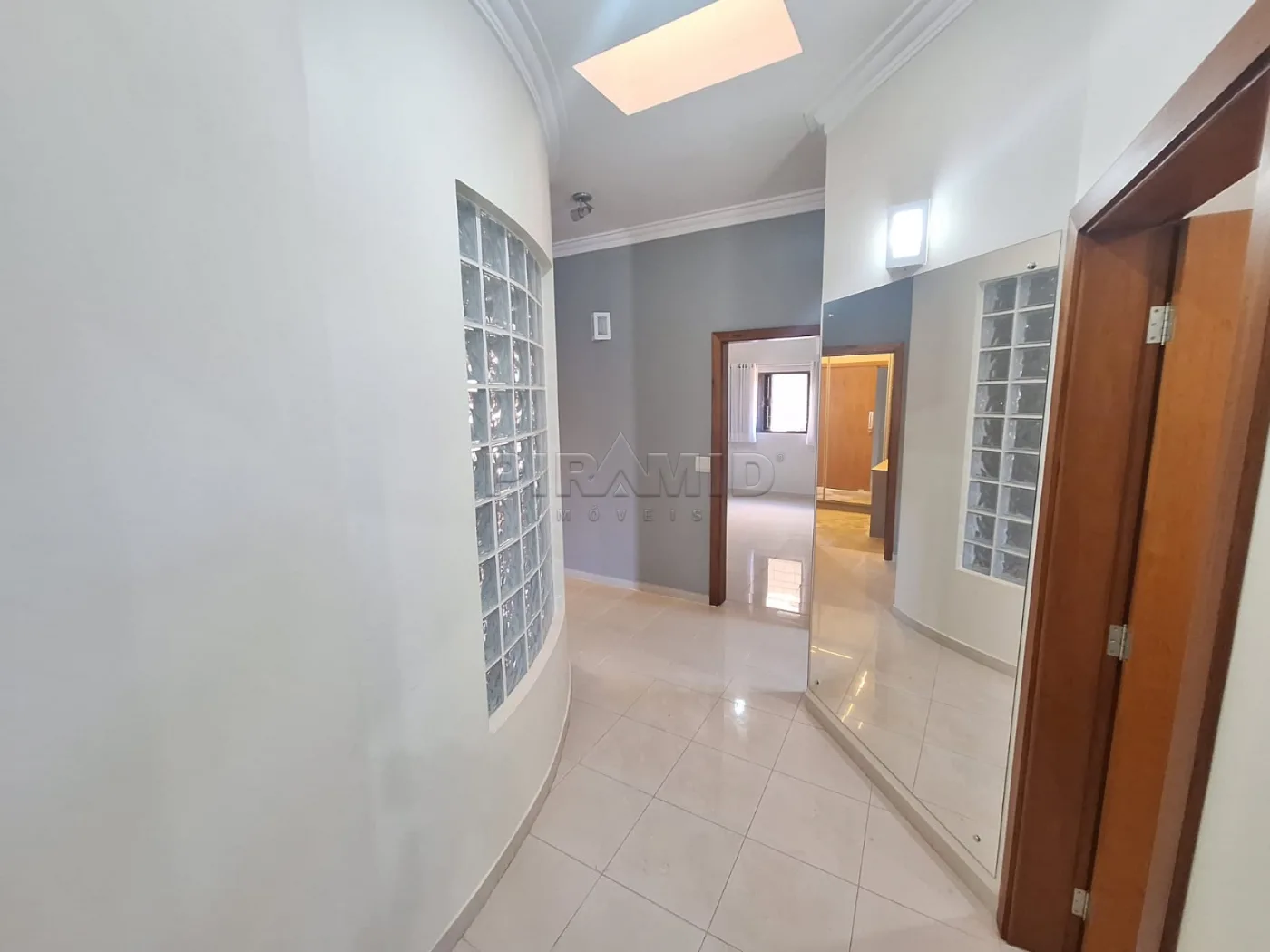 Alugar Casa / Padr&atilde;o em Ribeir&atilde;o Preto R$ 6.000,00 - Foto 21