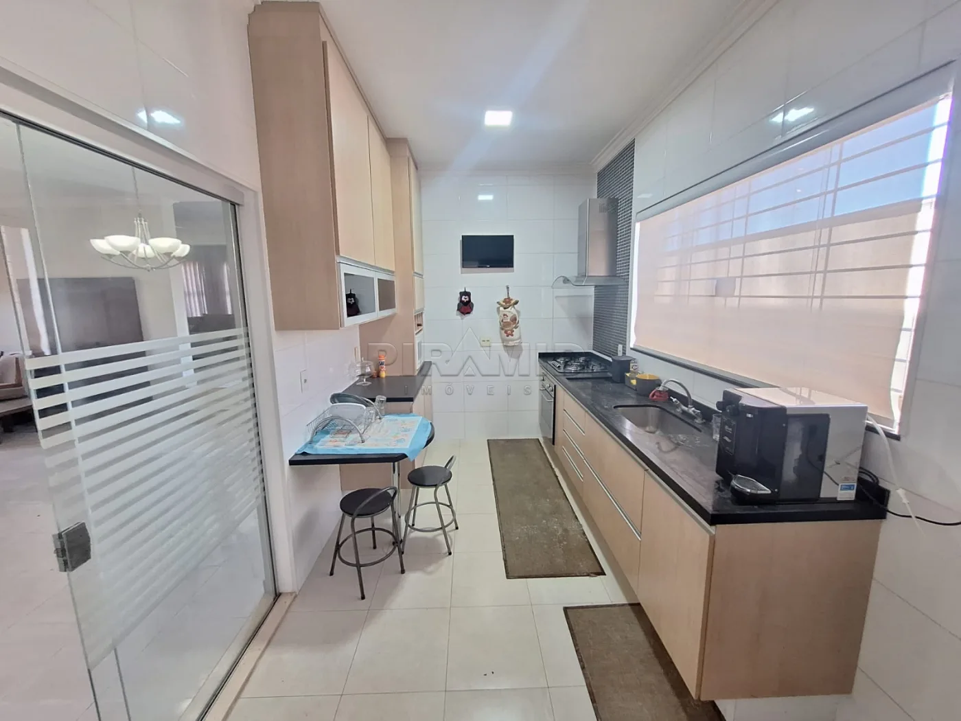 Alugar Casa / Padr&atilde;o em Ribeir&atilde;o Preto R$ 6.000,00 - Foto 24