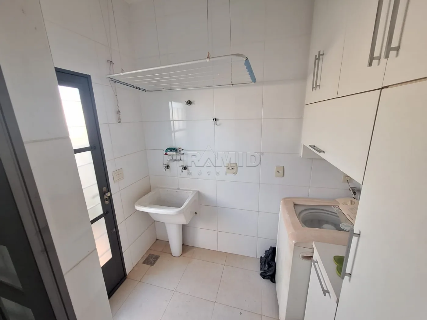 Alugar Casa / Padr&atilde;o em Ribeir&atilde;o Preto R$ 6.000,00 - Foto 26