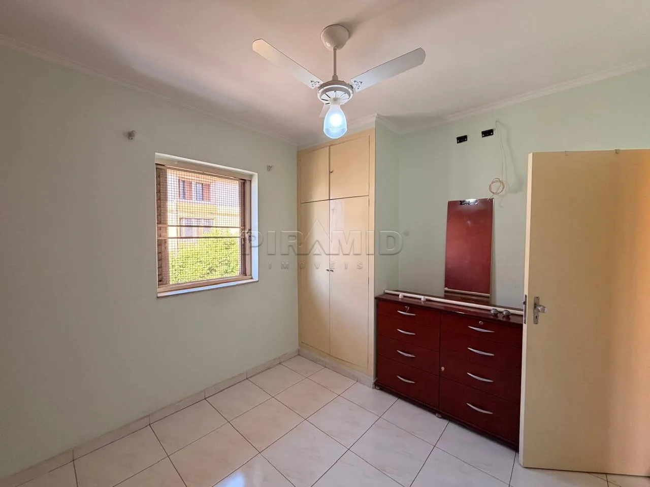 Alugar Apartamento / Padr&atilde;o em Ribeir&atilde;o Preto R$ 1.450,00 - Foto 13