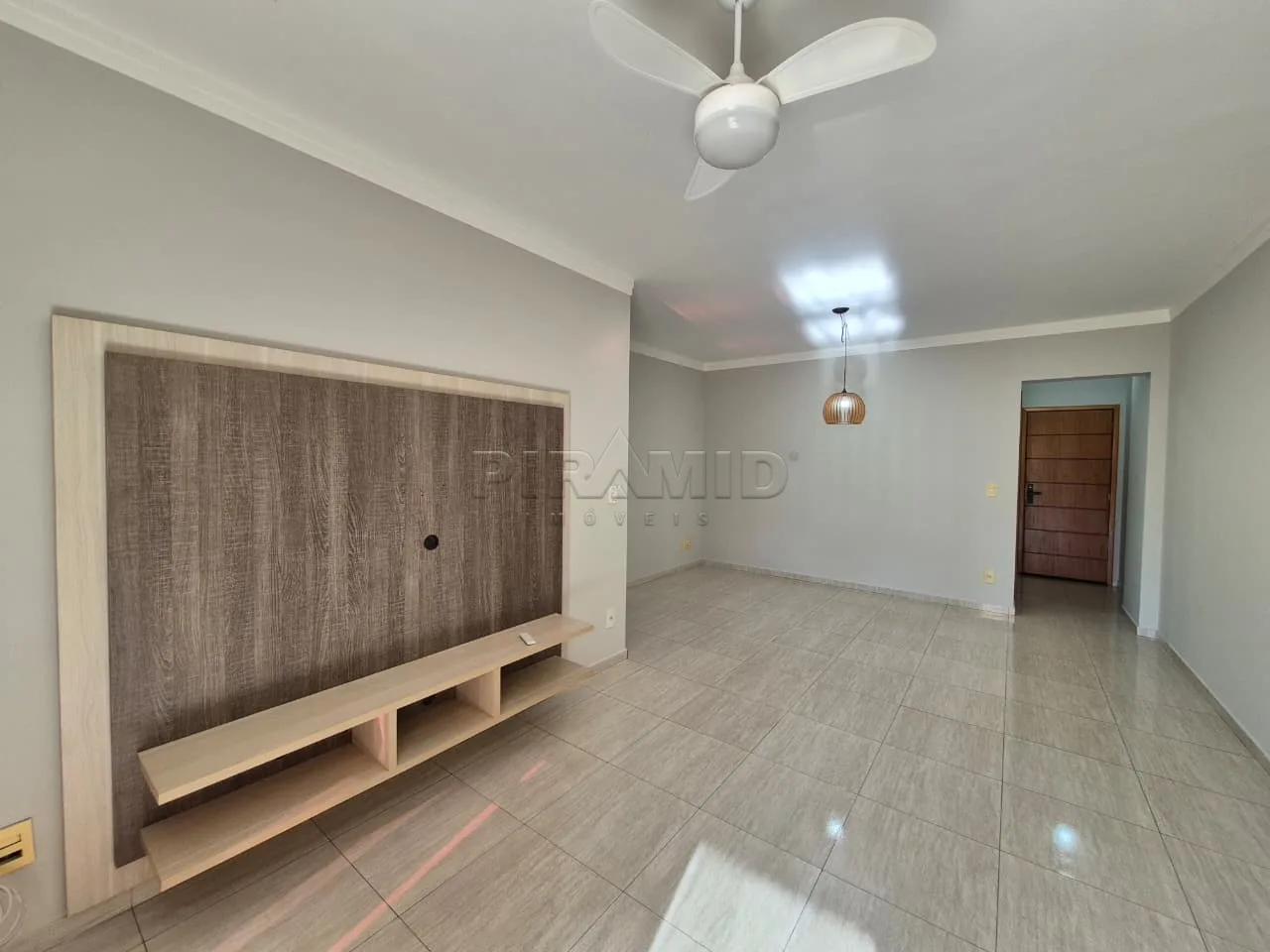 Alugar Apartamento / Padr&atilde;o em Ribeir&atilde;o Preto R$ 3.500,00 - Foto 2