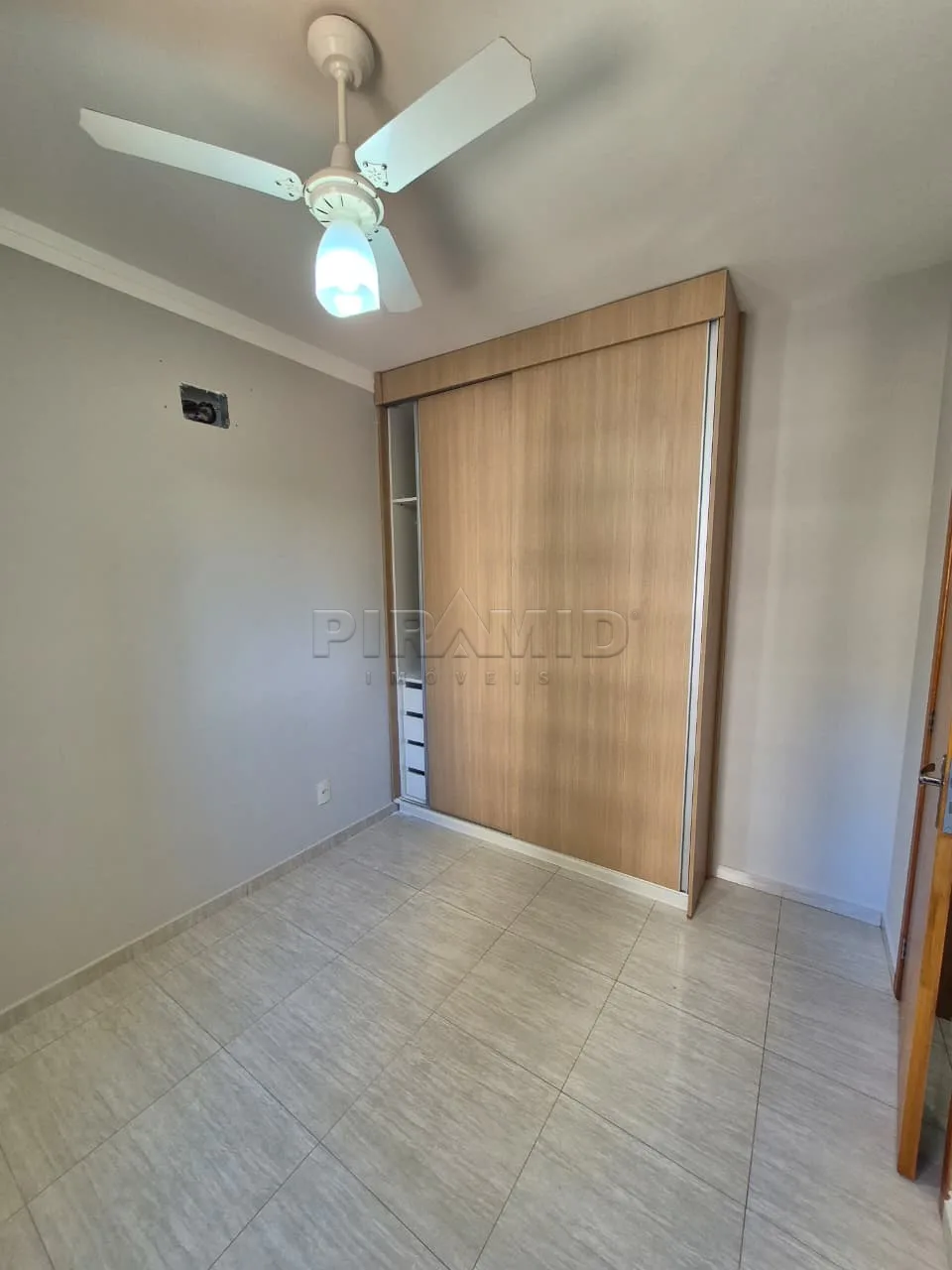Alugar Apartamento / Padr&atilde;o em Ribeir&atilde;o Preto R$ 3.500,00 - Foto 13
