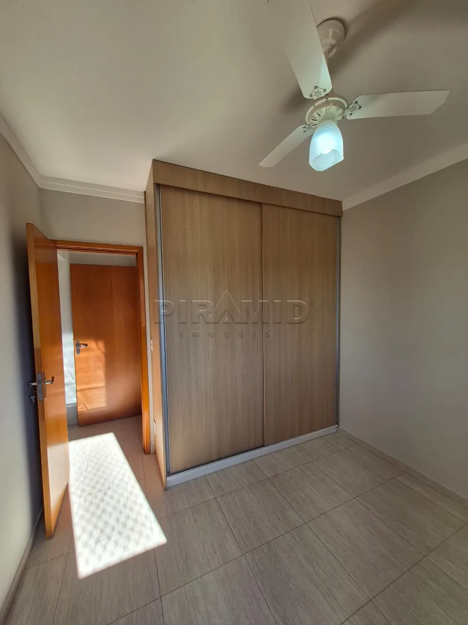 Alugar Apartamento / Padr&atilde;o em Ribeir&atilde;o Preto R$ 3.500,00 - Foto 15