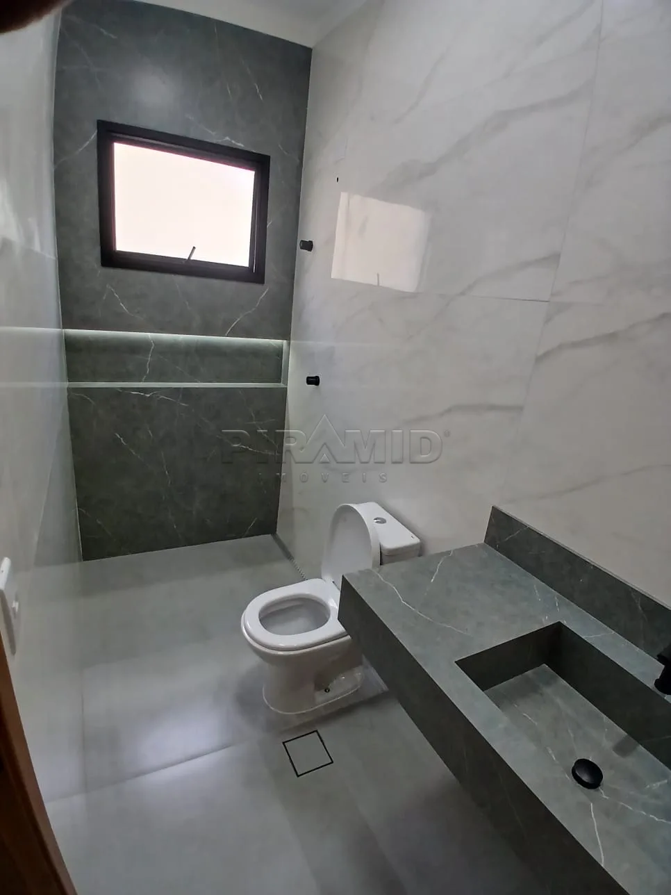 Comprar Casa / Padr&atilde;o em Ribeir&atilde;o Preto R$ 400.000,00 - Foto 12