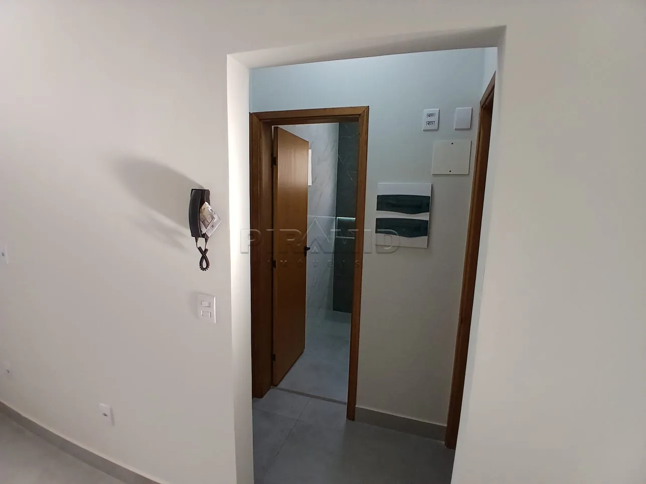 Comprar Casa / Padr&atilde;o em Ribeir&atilde;o Preto R$ 400.000,00 - Foto 13