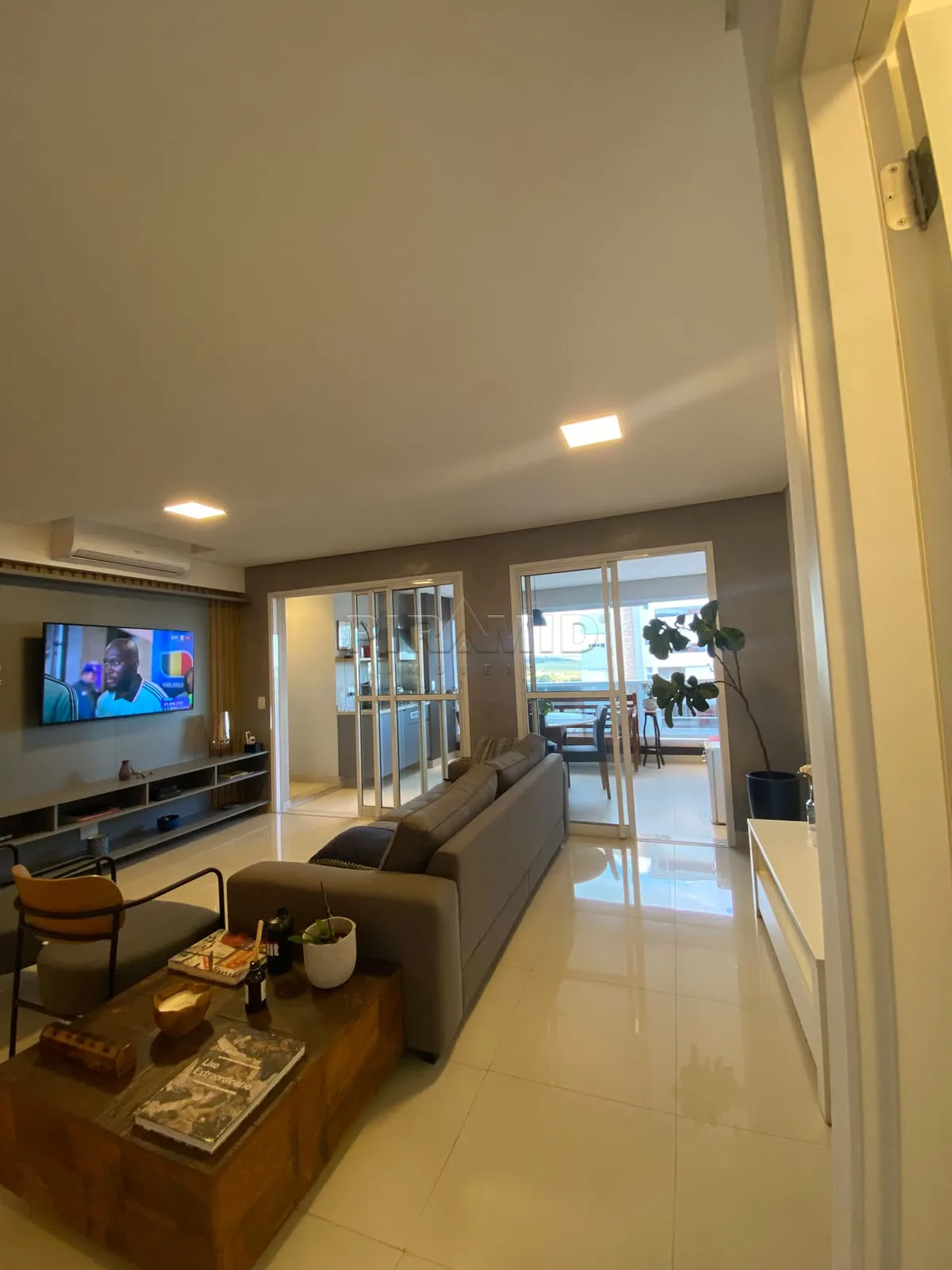 Comprar Apartamento / Padr&atilde;o em Ribeir&atilde;o Preto R$ 1.300.000,00 - Foto 16