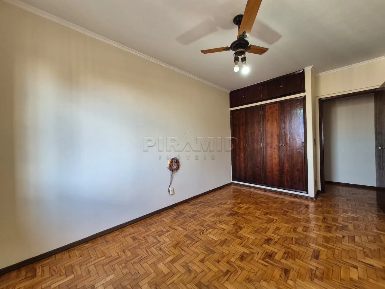 Alugar Apartamento / Padr&atilde;o em Ribeir&atilde;o Preto R$ 2.200,00 - Foto 10