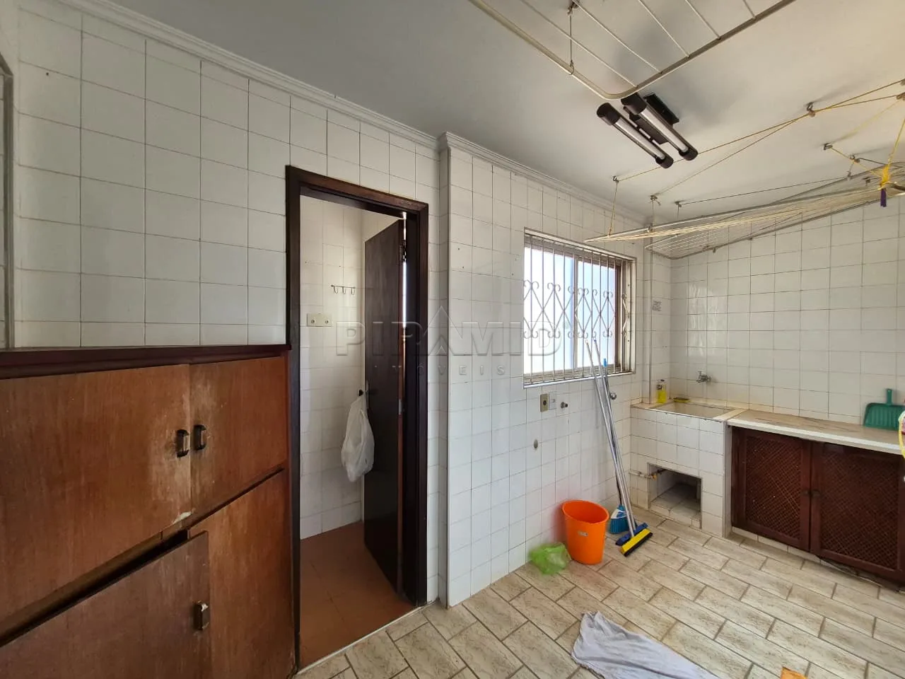 Alugar Apartamento / Padr&atilde;o em Ribeir&atilde;o Preto R$ 2.200,00 - Foto 5