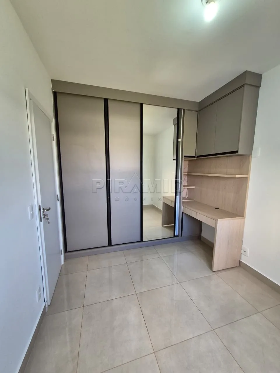 Alugar Apartamento / Padr&atilde;o em Ribeir&atilde;o Preto R$ 2.600,00 - Foto 7