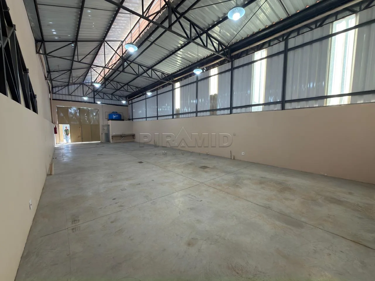 Alugar Comercial / Galp&atilde;o  Barrac&atilde;o em Bonfim Paulista R$ 3.500,00 - Foto 4