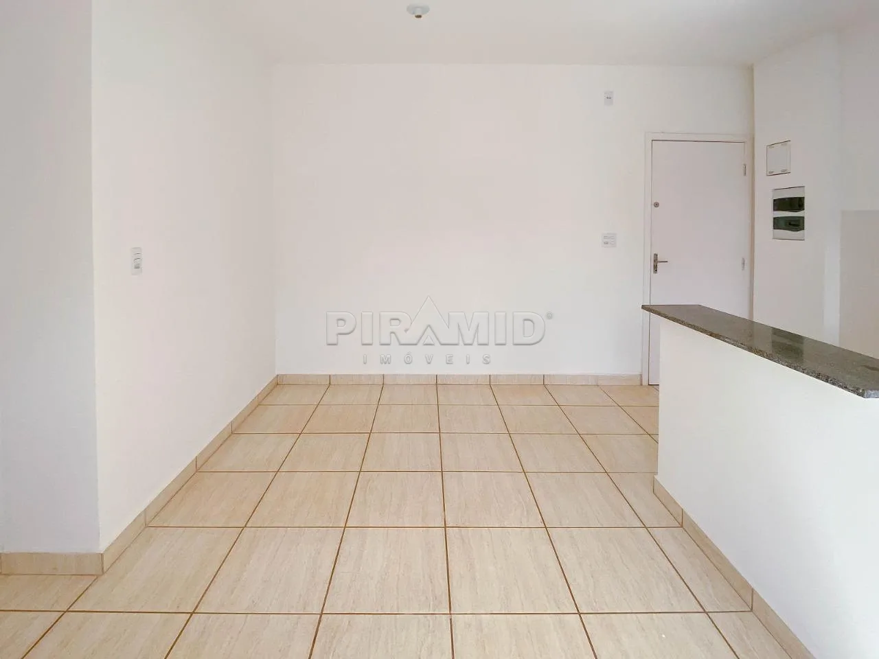 Comprar Apartamento / Padr&atilde;o em Bonfim Paulista R$ 240.000,00 - Foto 3