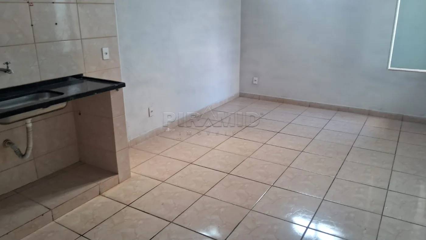 Alugar Casa / Padr&atilde;o em Ribeir&atilde;o Preto R$ 1.500,00 - Foto 4
