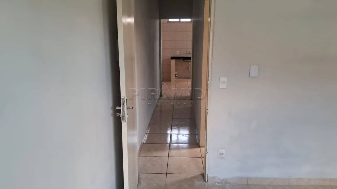 Alugar Casa / Padr&atilde;o em Ribeir&atilde;o Preto R$ 1.500,00 - Foto 12