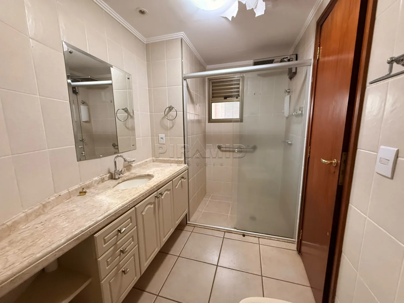 Alugar Apartamento / Padr&atilde;o em Ribeir&atilde;o Preto R$ 3.600,00 - Foto 15