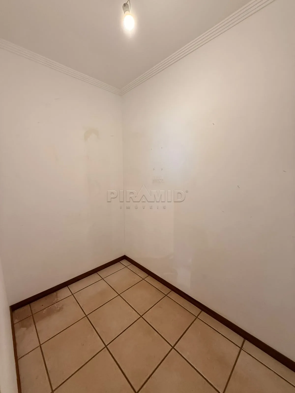 Alugar Apartamento / Padr&atilde;o em Ribeir&atilde;o Preto R$ 3.600,00 - Foto 28