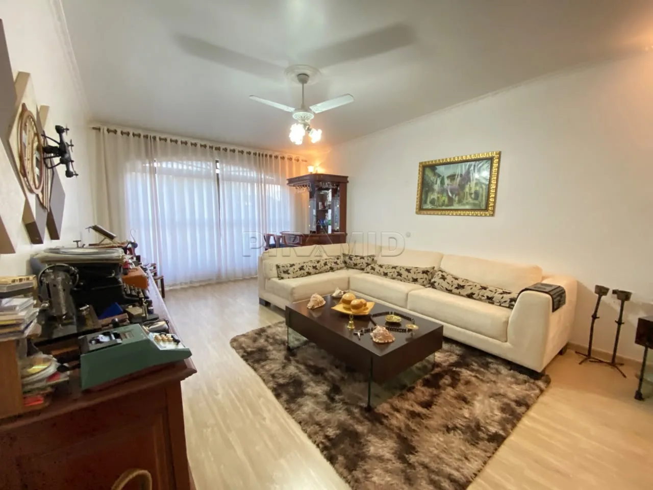 Alugar Casa / Padr&atilde;o em Ribeir&atilde;o Preto R$ 4.800,00 - Foto 3
