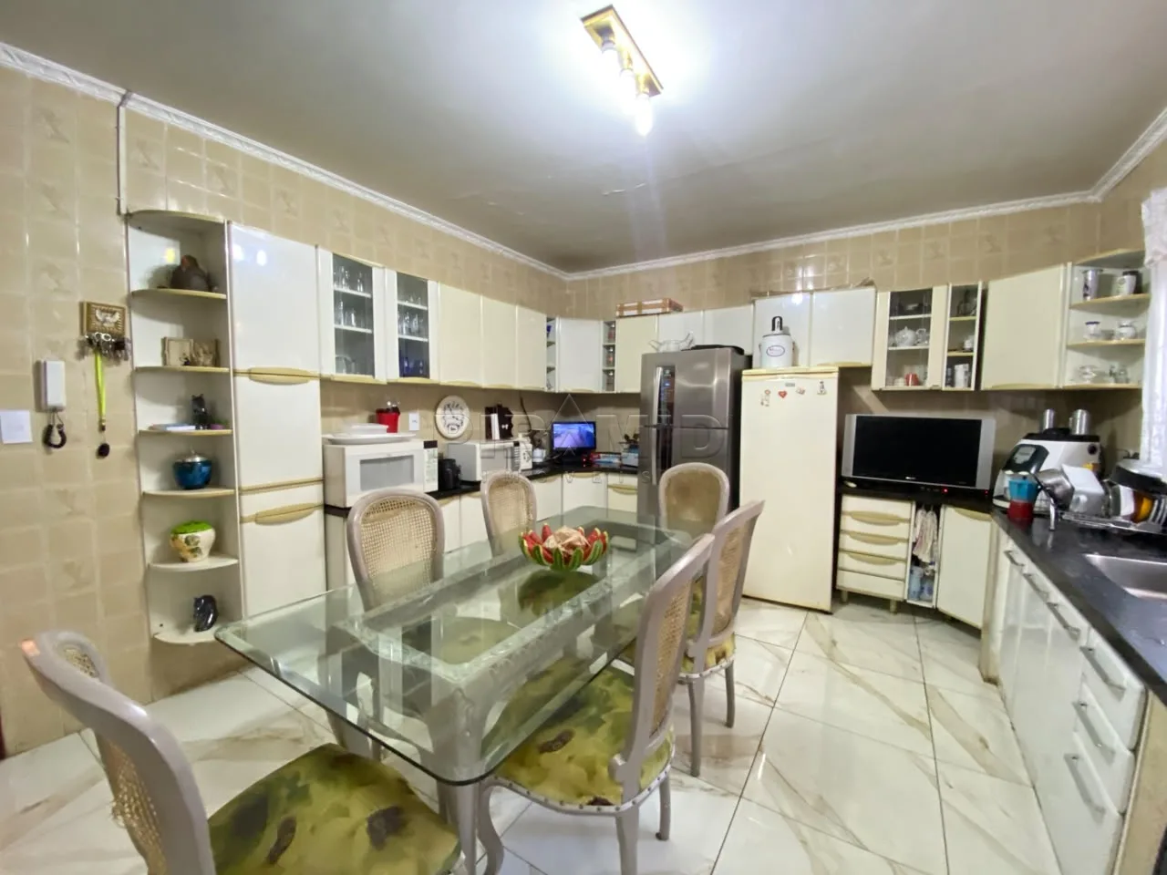Alugar Casa / Padr&atilde;o em Ribeir&atilde;o Preto R$ 4.800,00 - Foto 7