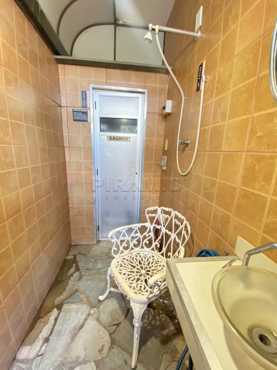 Alugar Casa / Padr&atilde;o em Ribeir&atilde;o Preto R$ 4.800,00 - Foto 16