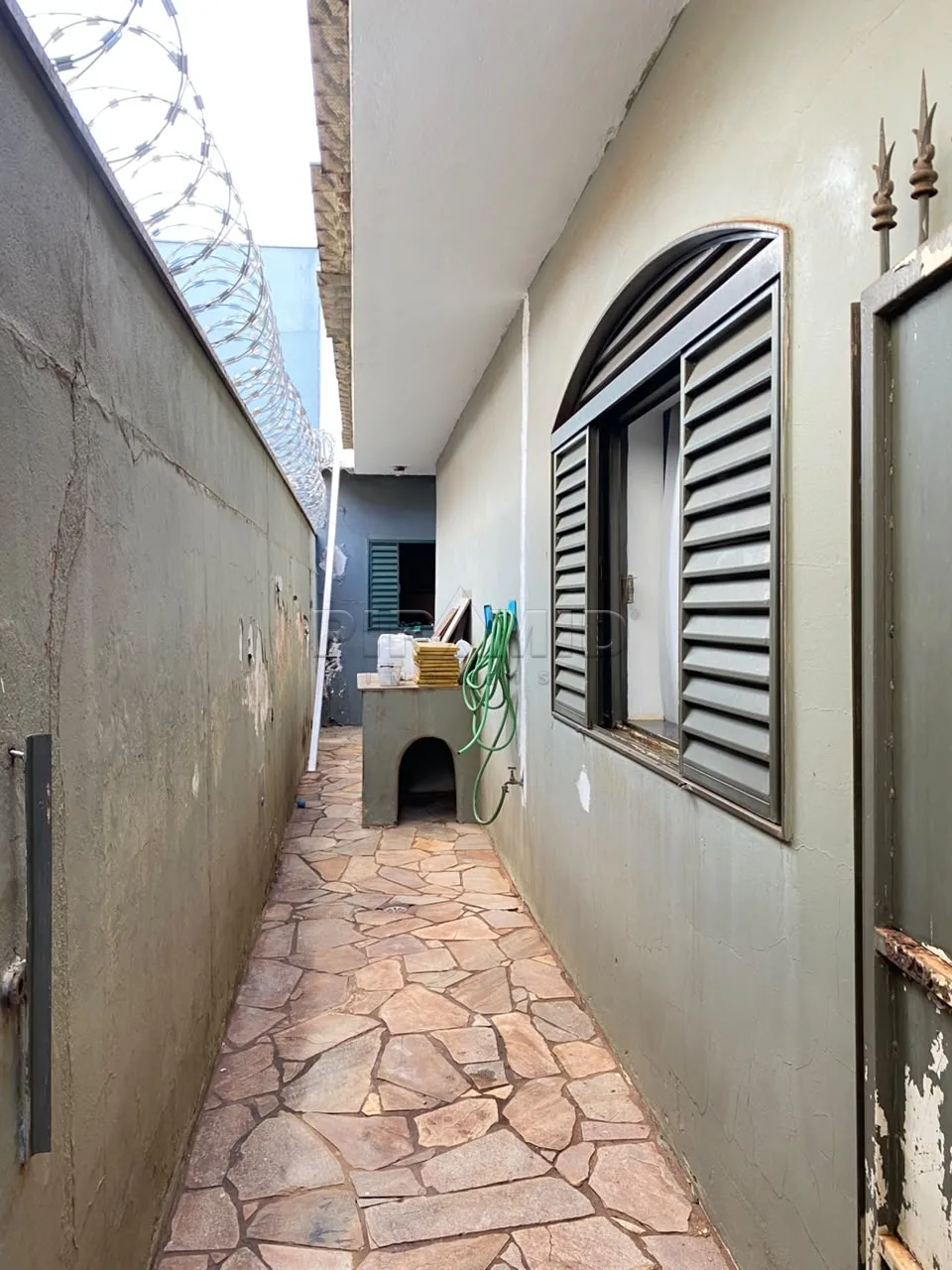 Alugar Casa / Padr&atilde;o em Ribeir&atilde;o Preto R$ 4.800,00 - Foto 17