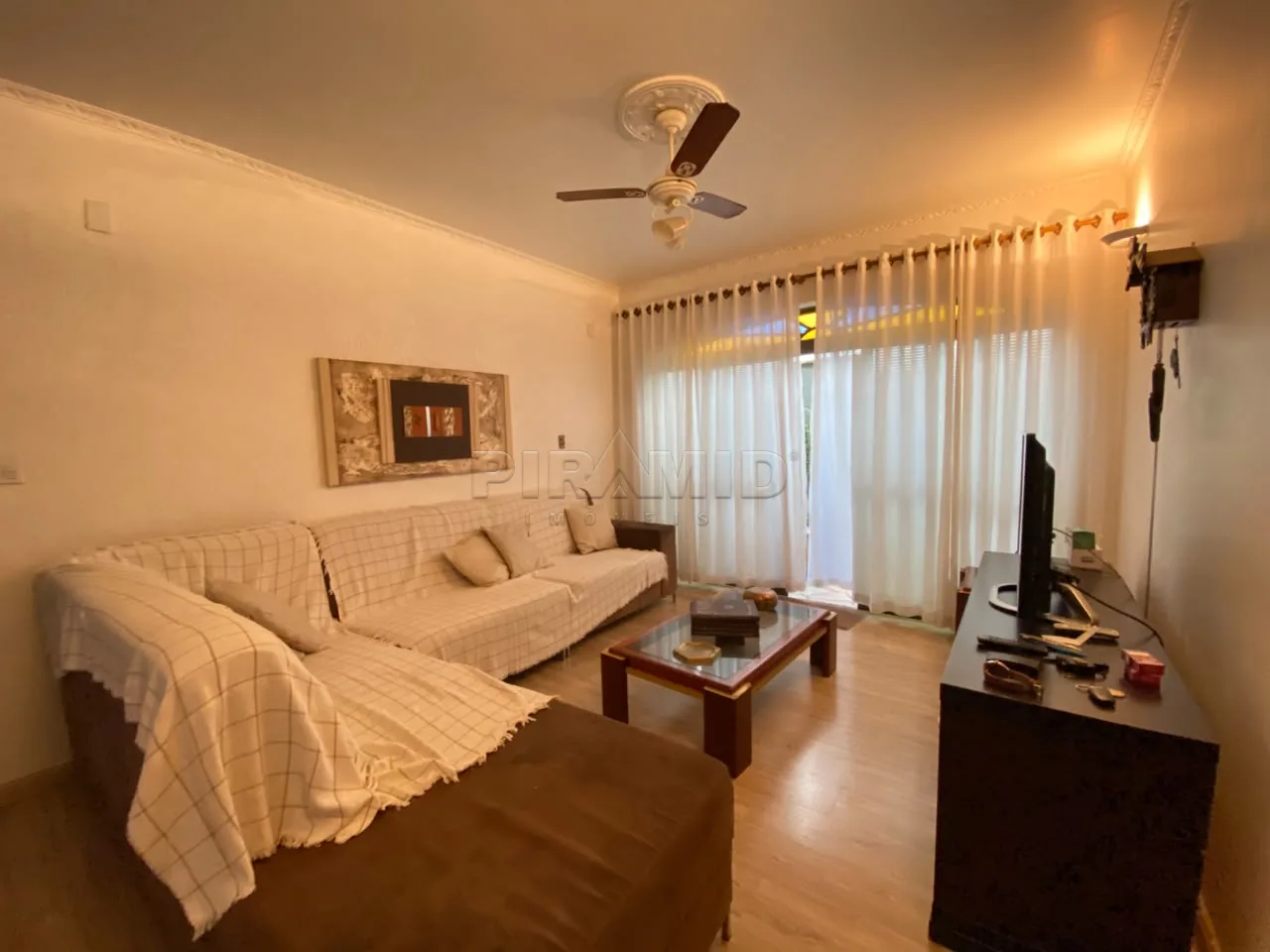 Alugar Casa / Padr&atilde;o em Ribeir&atilde;o Preto R$ 4.800,00 - Foto 21