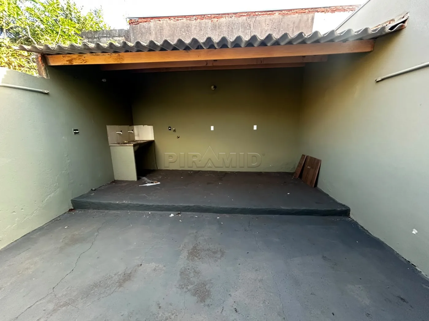 Alugar Casa / Padr&atilde;o em Ribeir&atilde;o Preto R$ 1.500,00 - Foto 9