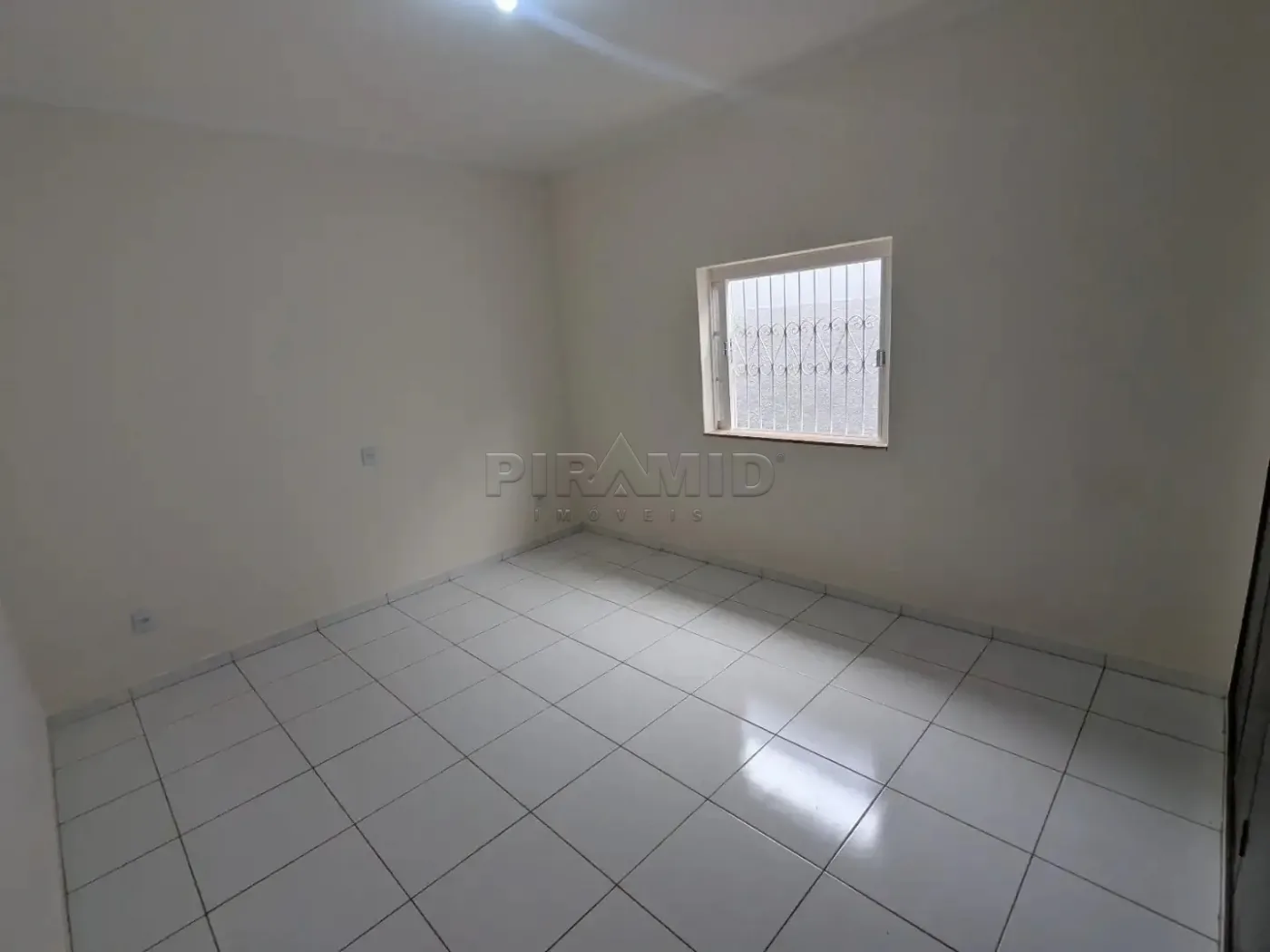 Comprar Casa / Padr&atilde;o em Ribeir&atilde;o Preto R$ 550.000,00 - Foto 11