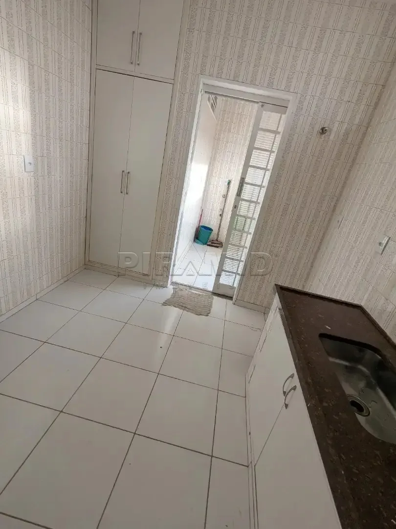 Comprar Casa / Padr&atilde;o em Ribeir&atilde;o Preto R$ 550.000,00 - Foto 16