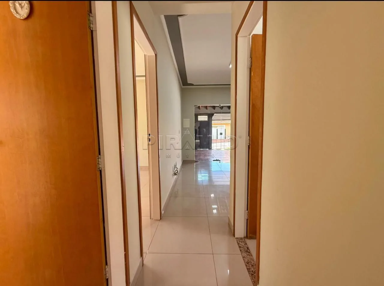 Comprar Casa / Padr&atilde;o em Ribeir&atilde;o Preto R$ 380.000,00 - Foto 9