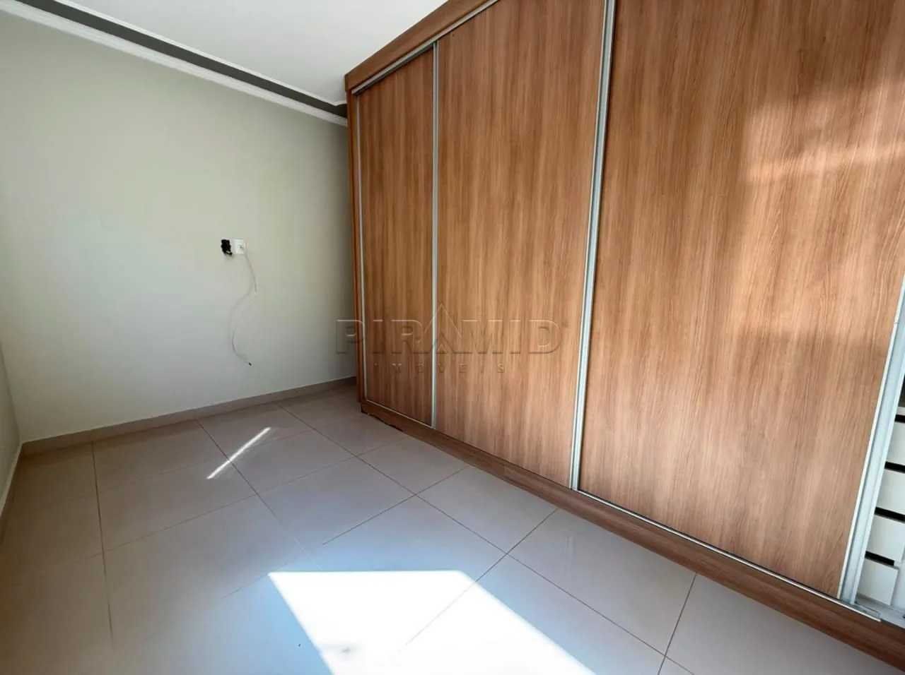 Comprar Casa / Padr&atilde;o em Ribeir&atilde;o Preto R$ 380.000,00 - Foto 15