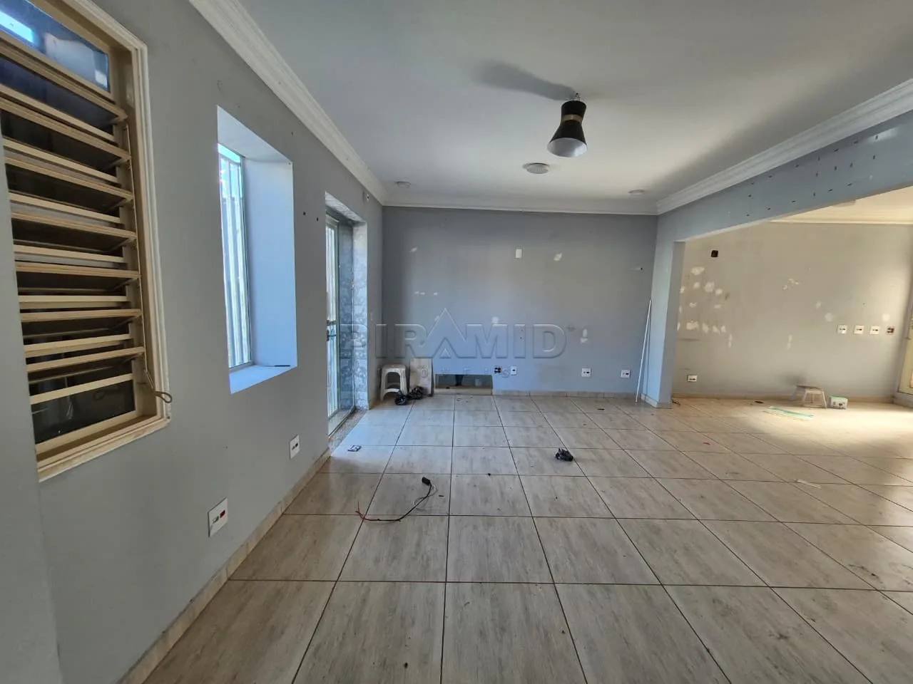 Alugar Comercial / Casa em Ribeir&atilde;o Preto R$ 3.500,00 - Foto 3