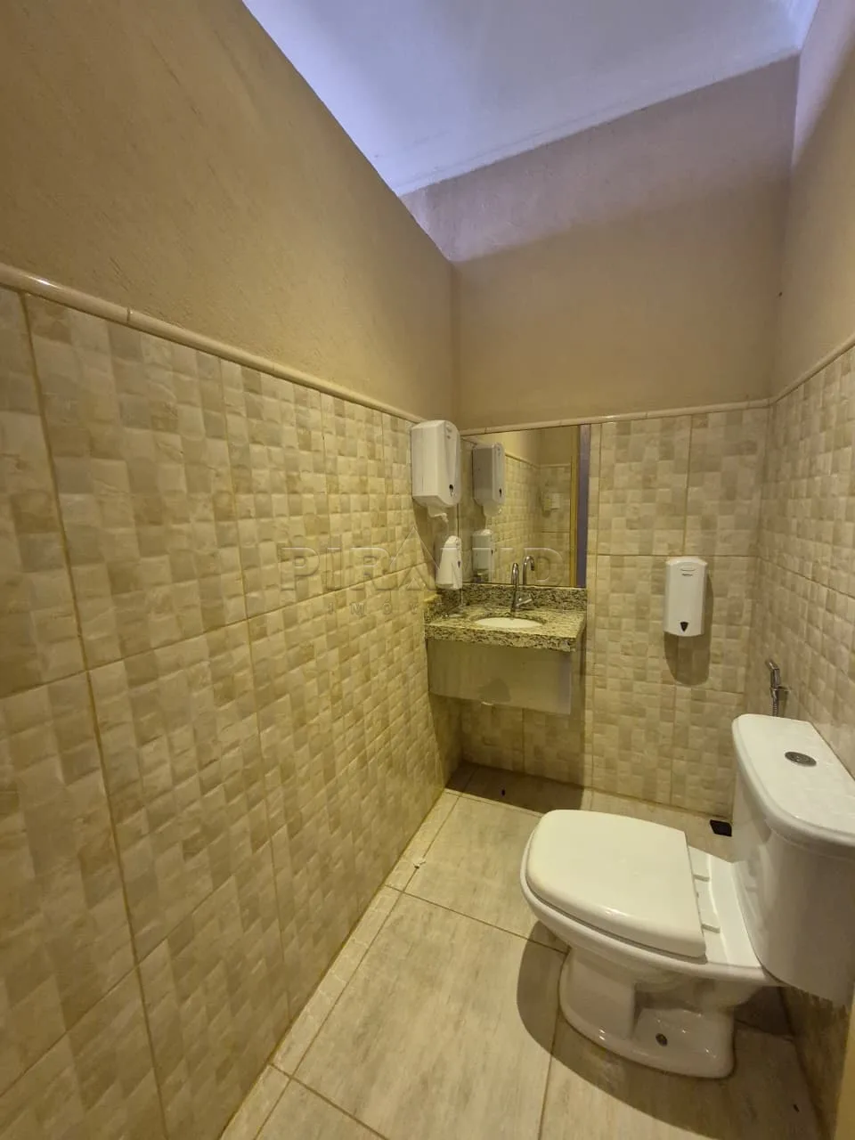 Alugar Comercial / Casa em Ribeir&atilde;o Preto R$ 3.500,00 - Foto 12