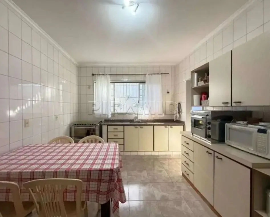 Comprar Casa / Padr&atilde;o em Ribeir&atilde;o Preto R$ 880.000,00 - Foto 14