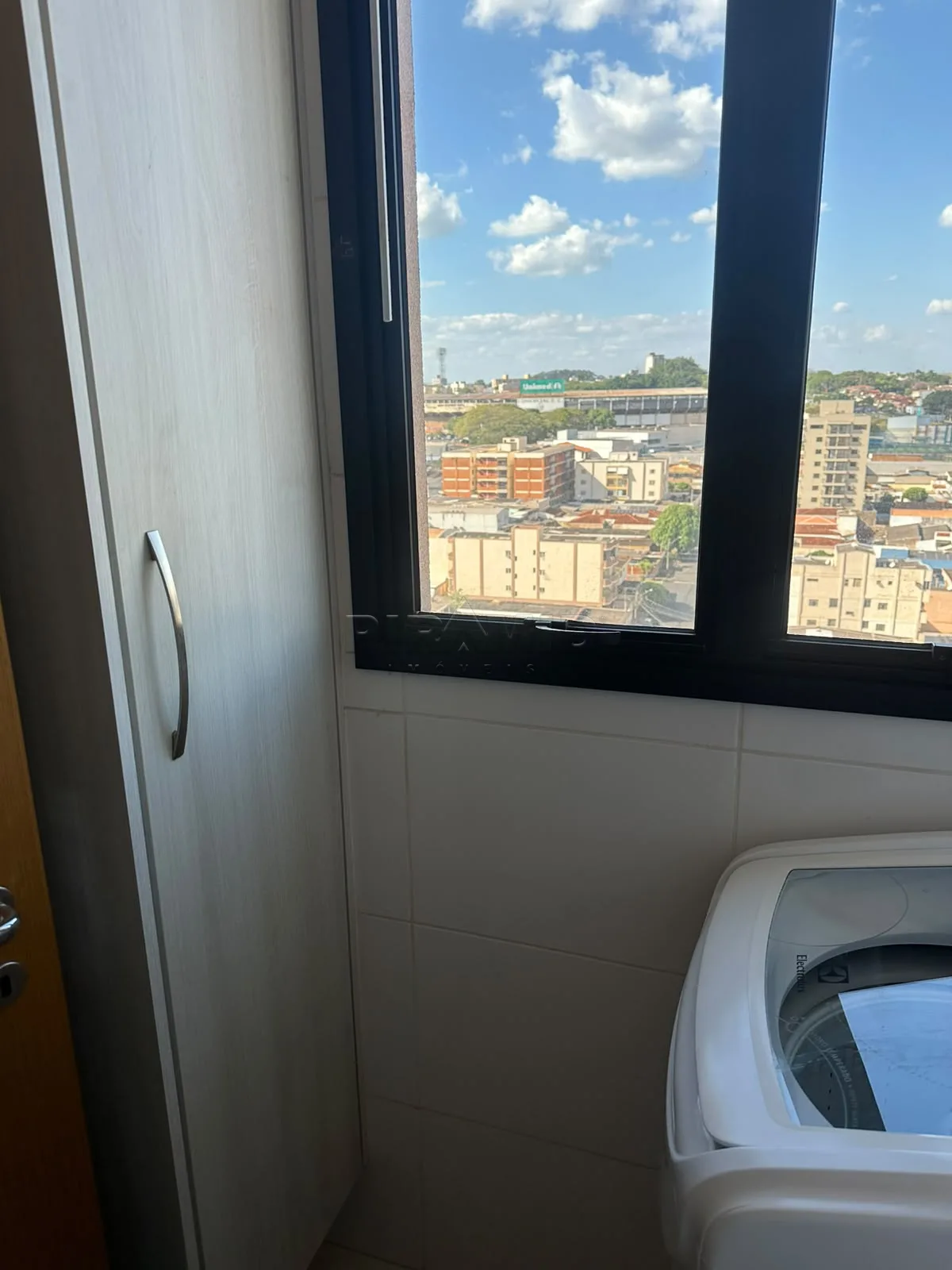 Alugar Apartamento / Padr&atilde;o em Ribeir&atilde;o Preto R$ 2.000,00 - Foto 18