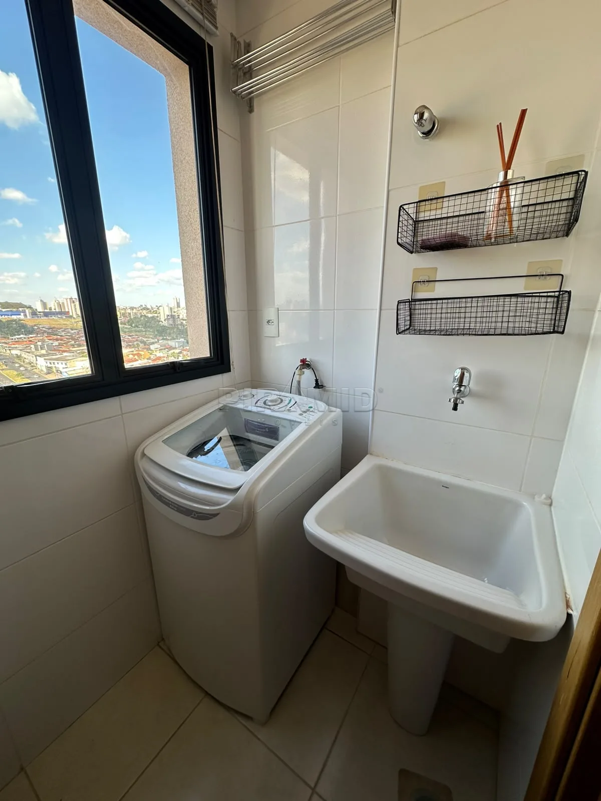 Alugar Apartamento / Padr&atilde;o em Ribeir&atilde;o Preto R$ 2.000,00 - Foto 19