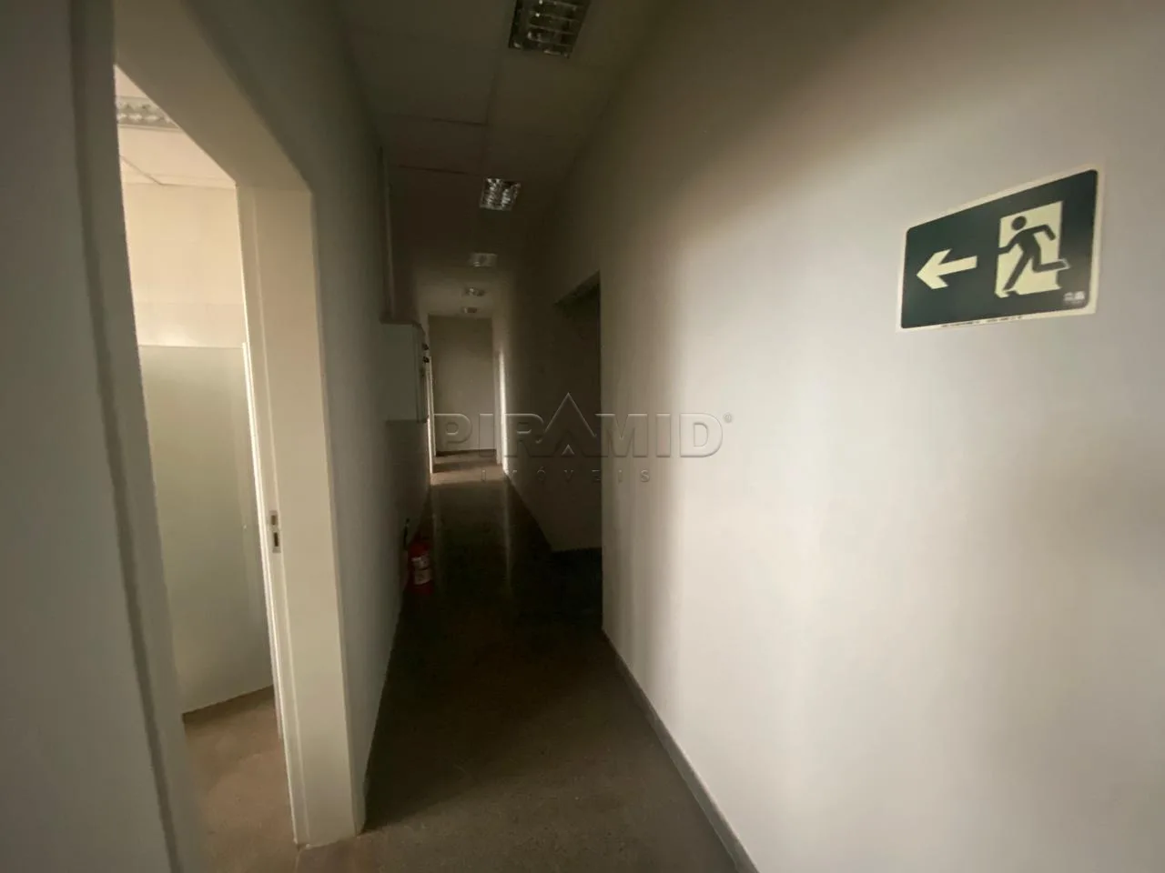 Alugar Comercial / Pr&eacute;dio em Ribeir&atilde;o Preto R$ 360.000,00 - Foto 10