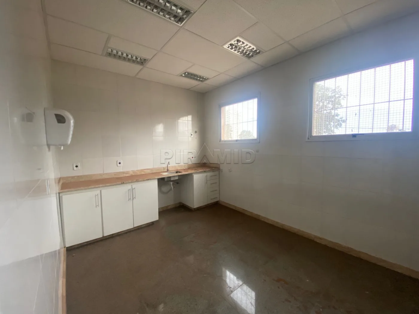 Alugar Comercial / Pr&eacute;dio em Ribeir&atilde;o Preto R$ 360.000,00 - Foto 17