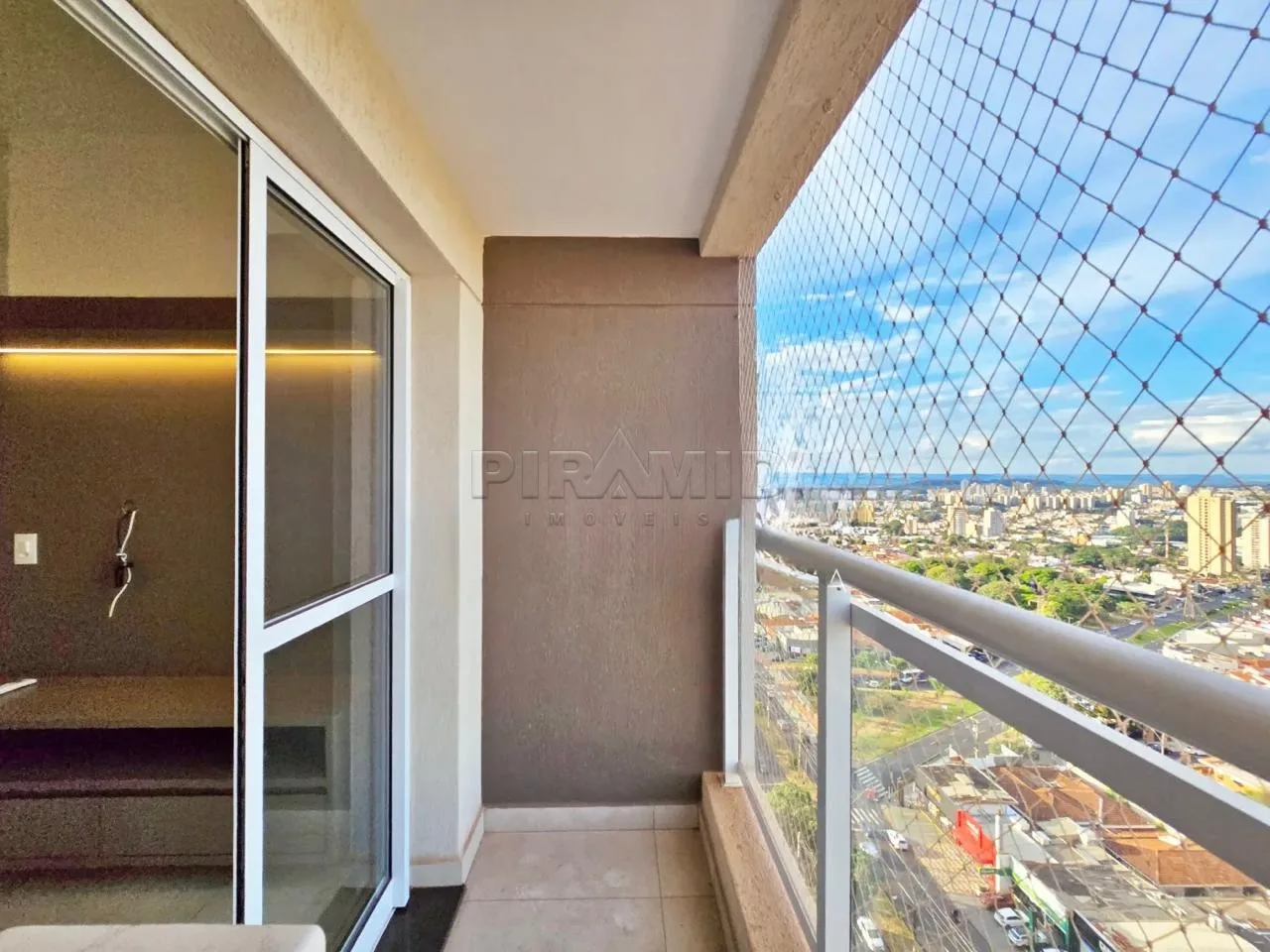 Alugar Apartamento / Padr&atilde;o em Ribeir&atilde;o Preto R$ 2.750,00 - Foto 6