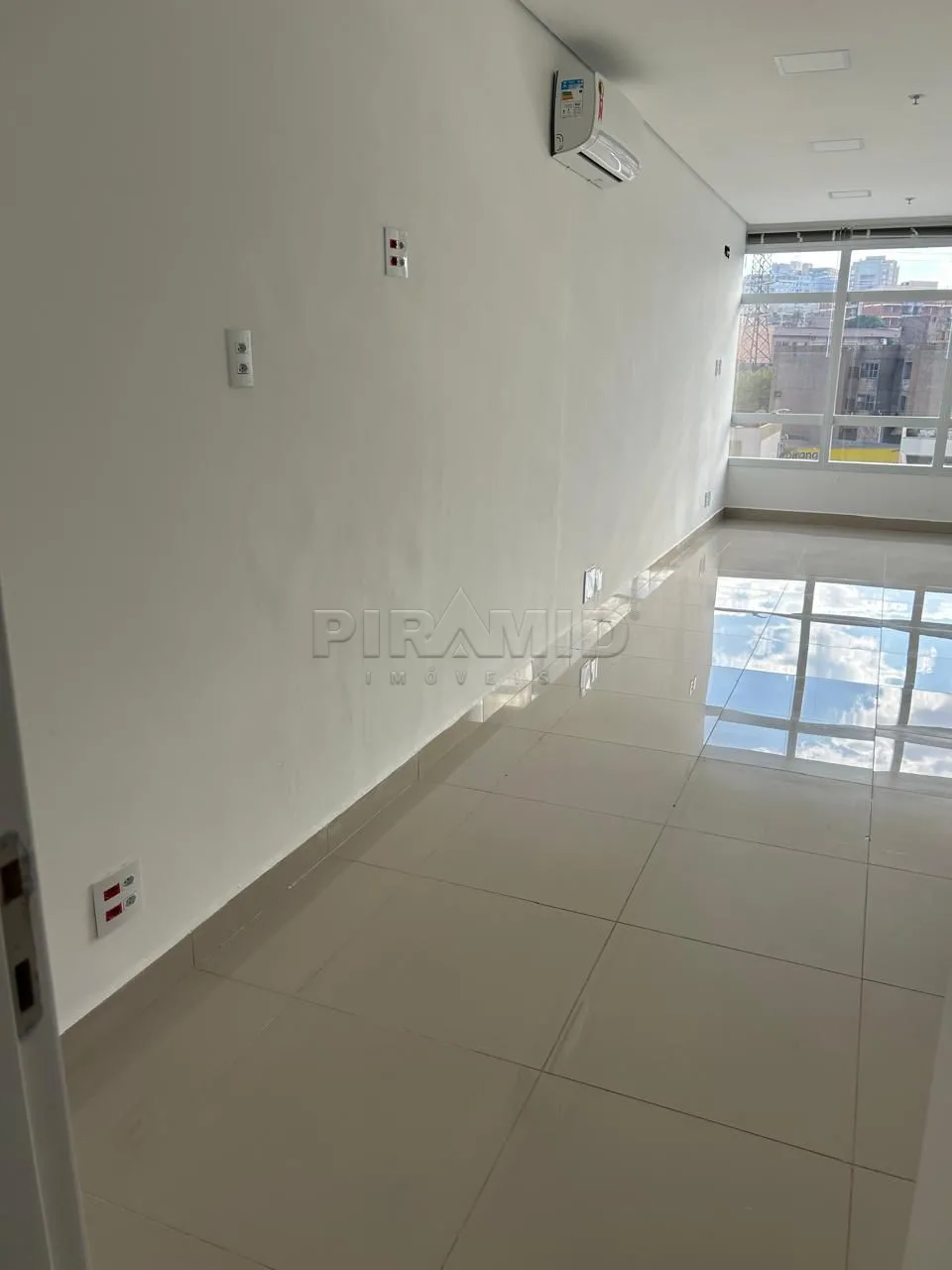 Comprar Comercial / Sala em Ribeir&atilde;o Preto R$ 320.000,00 - Foto 3