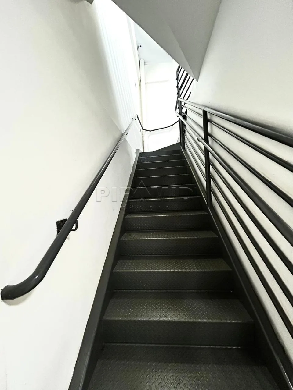 Alugar Comercial / Sal&atilde;o em Ribeir&atilde;o Preto R$ 17.000,00 - Foto 5