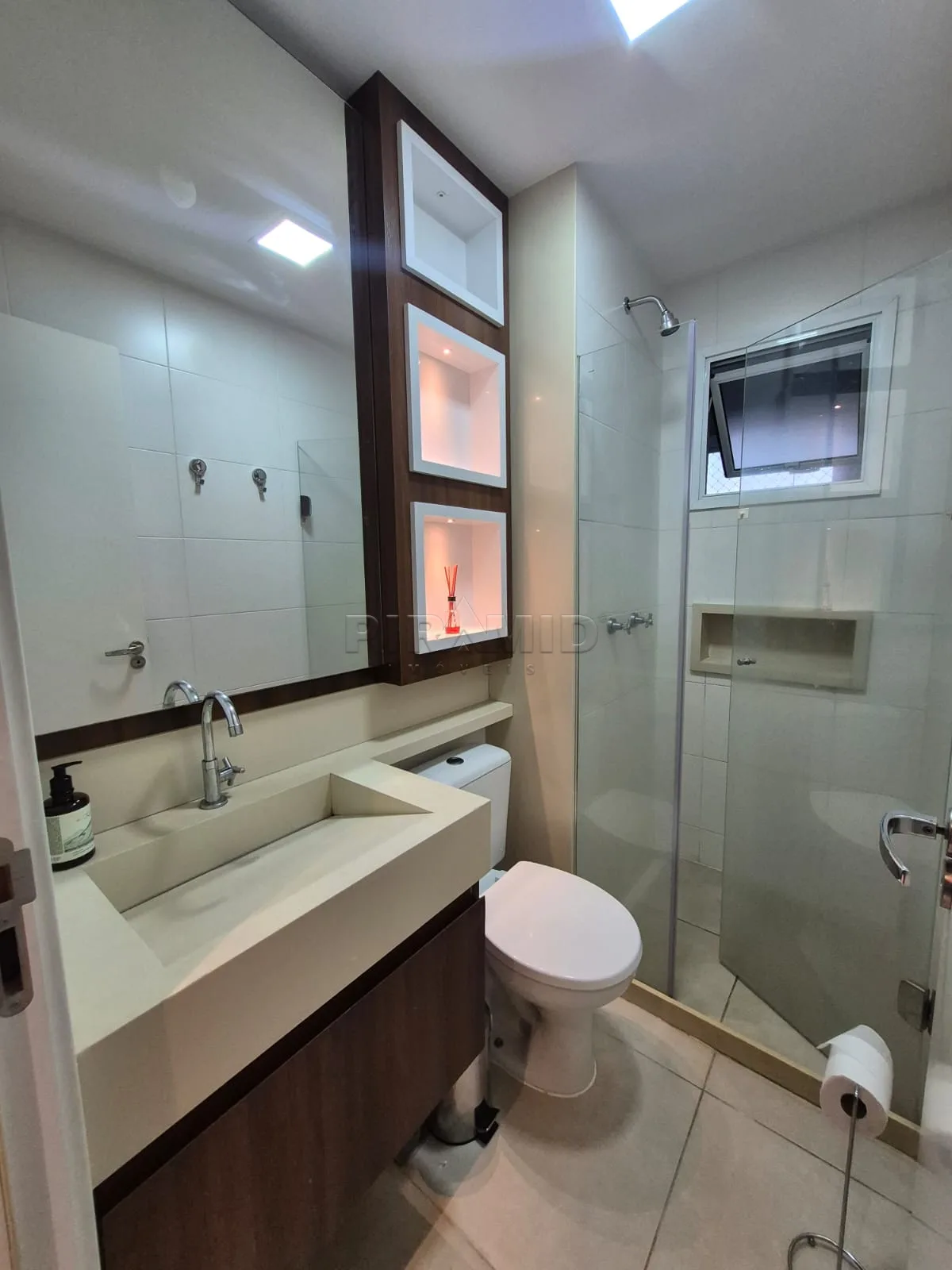 Alugar Apartamento / Padr&atilde;o em Ribeir&atilde;o Preto R$ 3.500,00 - Foto 15