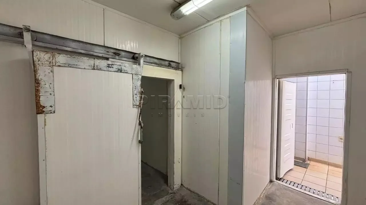Alugar Comercial / Sal&atilde;o em Ribeir&atilde;o Preto R$ 14.800,00 - Foto 18