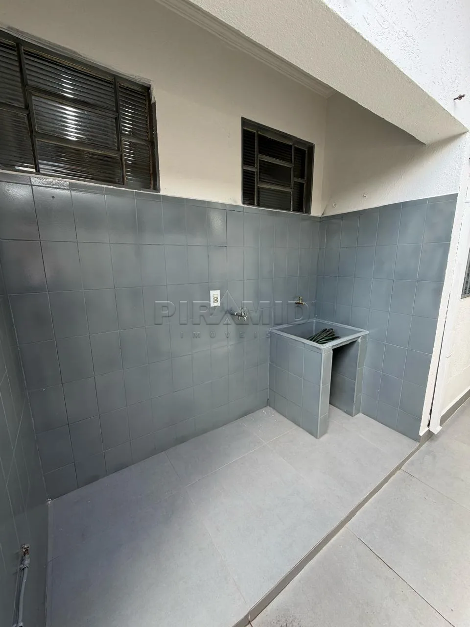 Comprar Casa / Padr&atilde;o em Ribeir&atilde;o Preto R$ 380.000,00 - Foto 13