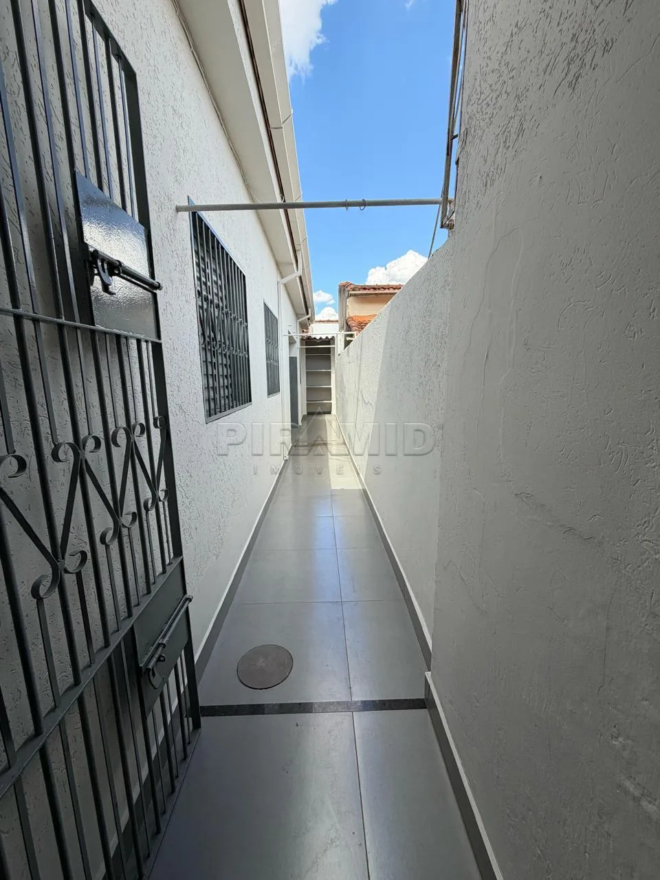 Comprar Casa / Padr&atilde;o em Ribeir&atilde;o Preto R$ 380.000,00 - Foto 12